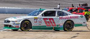 NASCAR 차량에 대한 크리스피 크림 후원