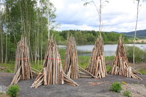 건조 중인 장작