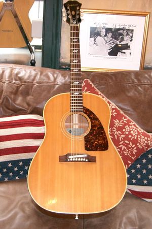 1966년 깁슨(Kalamazoo) 시대의 에피폰 텍산