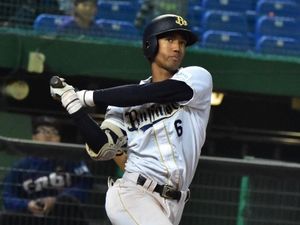 무네 유마는 3차전에서 2점 홈런을 쳤다.