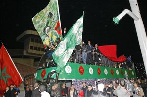 2013 FIFA 클럽 월드컵에서 은메달을 획득한 후 카사블랑카로 돌아온 라자