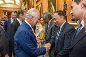 2023년 5월 5일 런던 버킹엄 궁전에서 열린 리셉션에 참석한 베르디무하메도프