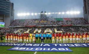 카타르 대 아랍에미리트 경기의 선수 라인업