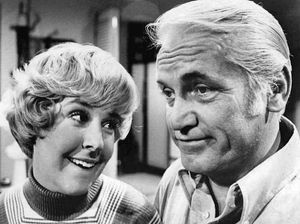 테드 나이트와 조지아 앤젤은 The Mary Tyler Moore Show에서