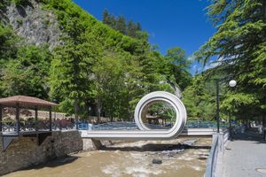 뫼비우스 루프 다리