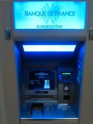 ATM 프랑스 은행 파리 지점