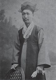 김옥균을 암살한 홍종우(洪鍾宇), 1895년경