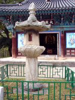 금산사 석등 (석등, 돌 등불)