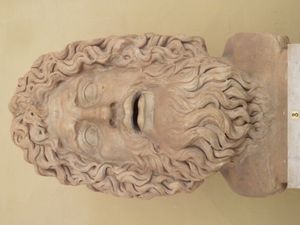 바티칸 박물관의 하드리아누스 별장(티볼리)에서 발견된 오케아노스 두상(2세기)