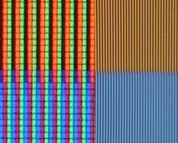 LCD TV의 RGB 서브 픽셀 (오른쪽: 주황색 및 파란색; 왼쪽: 클로즈업)