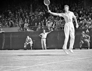 1937년 12월 시드니 화이트 시티 스타디움에서 돈 버지