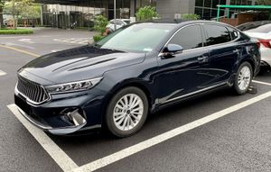 기아 K7 프리미어 정측면