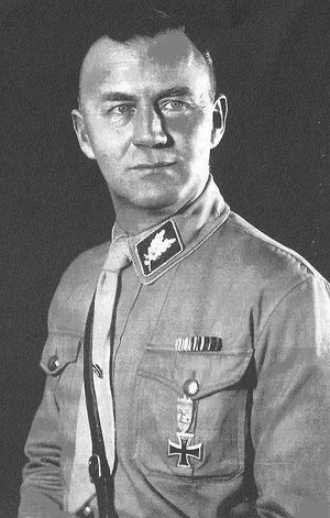 SA-Obergruppenführer 아우구스트 슈나이더후버, 뮌헨 경찰청장, 1930