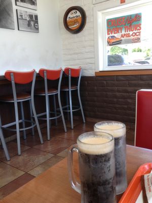 캘리포니아주 로디의 A&W 루트 비어와 레스토랑