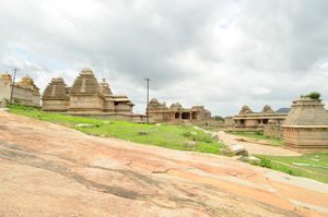 헤마쿠타 언덕 사원