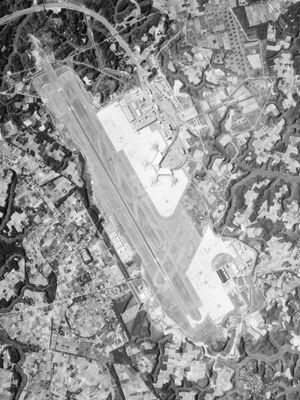 나리타 국제공항의 흑백 항공 사진(1979년 6월 촬영)