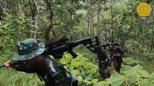 카레니 민족 방위군 병사들, 2022년 9월