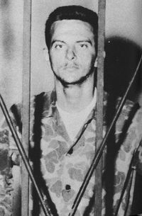 2506 여단 지휘관 페페 산 로만, 쿠바 감옥 내부