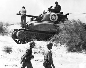 1943년 이탈리아에서 M4A1셔먼