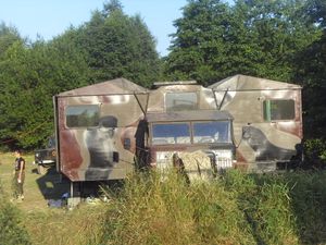 폴란드군의 이동식 수술실 차량(Star 660).