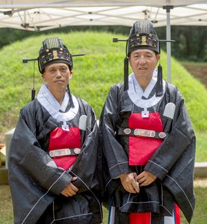 매년 8월 15일 유네스코 홍유릉 의친왕 기신제향이준 사동궁 황손과 김사권 연안김씨 대종회장
