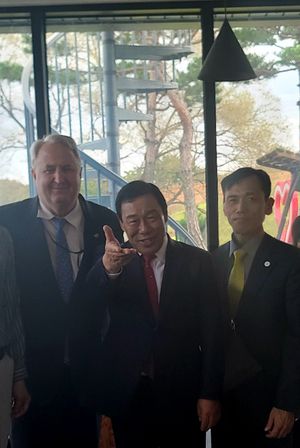 최민호 세종시장, 인요한 센터장