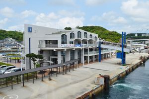 터미널 (해상 측에서)