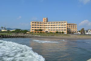 가모가와 레이토쿠 고등학교