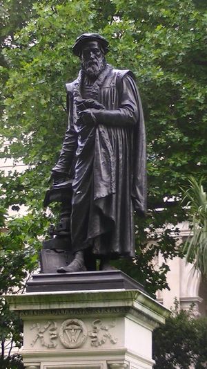 윌리엄 틴들 동상