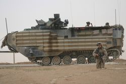 신형 포탑(UGWS), 증가 장갑(EAAK)에 더해 RAM/RS 개수를 받은 AAV7A1.