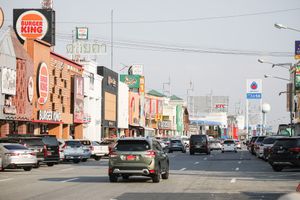 7번 고속도로 휴게소