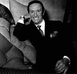 이탈리아 방송인 눈치오 필로가모는 이 영화에 영감을 주었다.