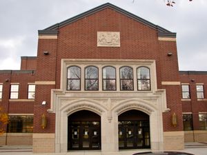 윌리엄 펜 시니어 고등학교 (Penn Commons에 위치)