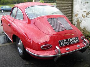 1963년형 356B 쿠페 모델의 후면