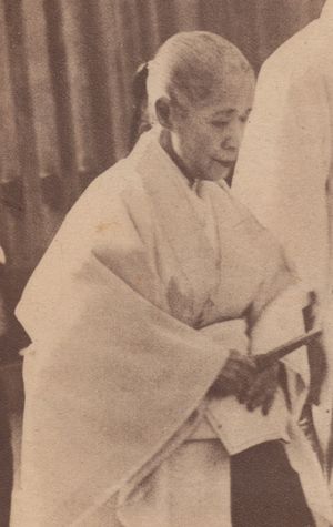 야나기와라 나루코(1934년 촬영)