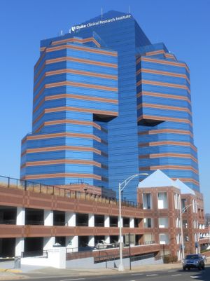 다운타운 더럼의 듀크 임상 연구소