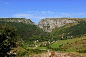 투르다 협곡 (클루지에서 남동쪽) 서쪽 끝에서 바라본 모습