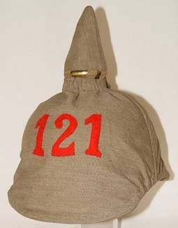 1892년 오버추크가 씌워진 1895년 픽켈하우베