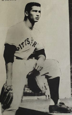 1954년 9월, 피츠버그 파이리츠에서 트라이아웃을 치르는 쿠팩스