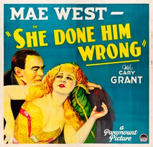 오언 무어가 등장하는 대체 극장 개봉 포스터