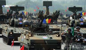 2013년 국군의 날 행진하는 7군단의 기갑차량들