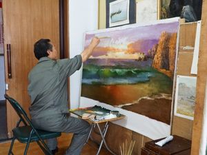 만수대창작사에서 그림을 그리는 예술가