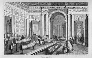 1863년 루브르 박물관의 이집트 컬렉션 첫 번째 방, 샹폴리옹의 원래 디자인과 매우 유사하다.