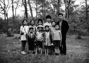 교육전도사 시절의 옥한흠과 김영순 사모