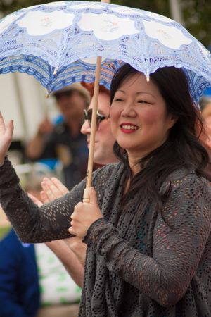 2011년 로스앤젤레스 LGBT 프라이드 퍼레이드에 참석한 조.