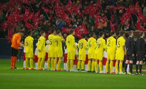 비에토(왼쪽에서 세 번째)가 2015년 비야레알 팀 동료들과 함께 서 있다