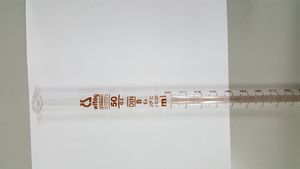 뷰렛 상단의 규격