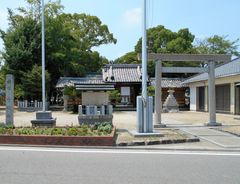 신메이샤(岡崎市東大友町)