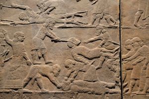 아슈르바니팔의 부조, 엘람 지도자들이 혀가 잘리고 산 채로 가죽이 벗겨지는 모습