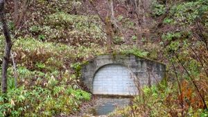 1879년에 굴착된 호로나이 광산의 첫 번째 갱구인 다이코도